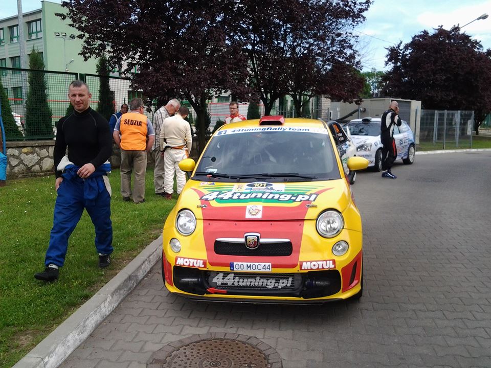 44tuning Rally Team wygrywa Rajd Zamkowy w klasie Gość